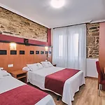 Entrecercas Σαντιάγο ντε Κομποστέλα