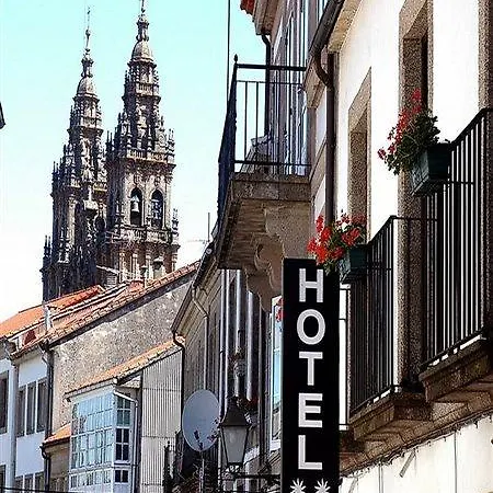 Hotel Entrecercas Saint-Jacques-de-Compostelle