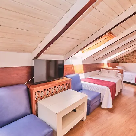 Entrecercas Ξενοδοχείο