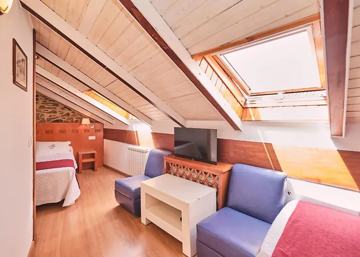 Entrecercas Сантьяго-де-Компостела