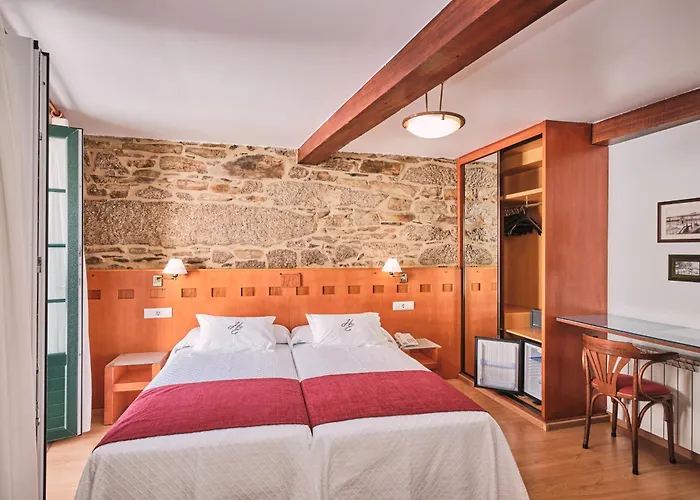 Entrecercas Hotel Santiago de Compostella