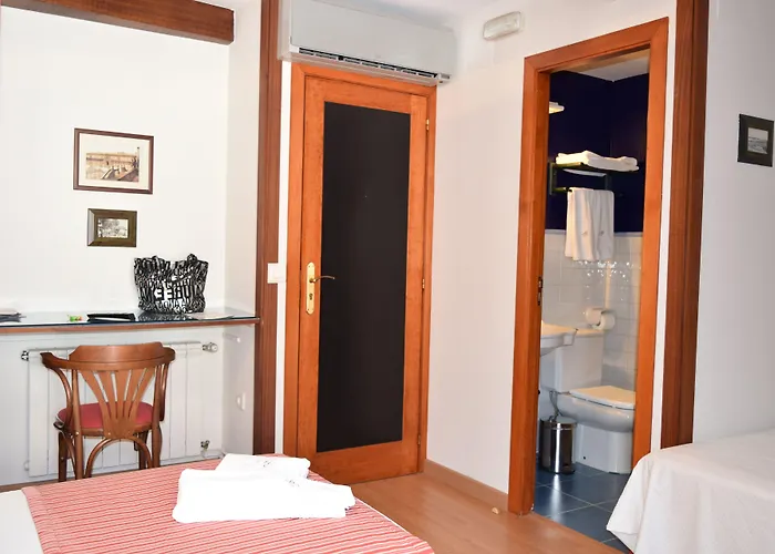 Hotel Entrecercas Santiago de Compostella