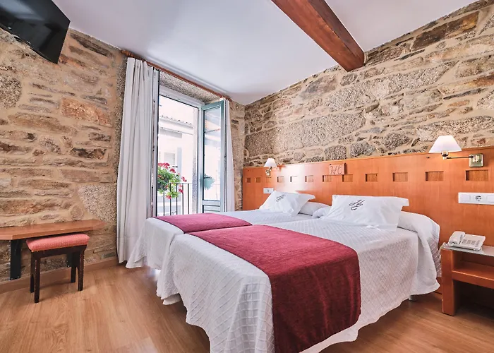 Entrecercas 2* Santiago de Compostella